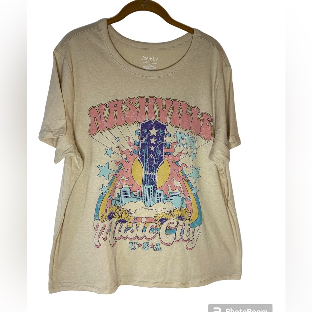 Zoe + Liv Nashville guitar cream t-shirt NWOT XXL